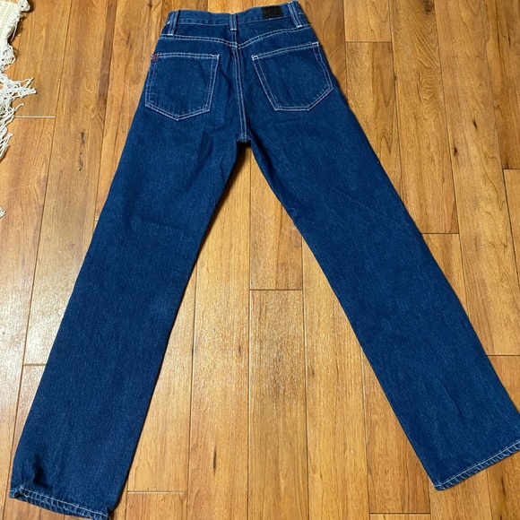 Dark colored cowboy jeans urban outfitters - Picture 2 of 4